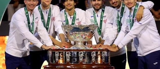 Italia vince la terza Coppa Davis: l'età d'oro del tennis azzurro